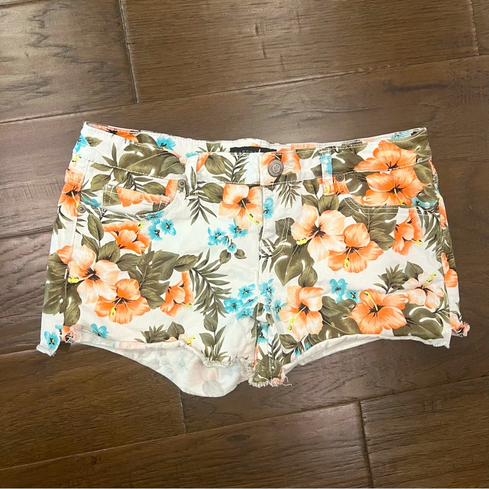 Aeropostale Floral Midi Shorts